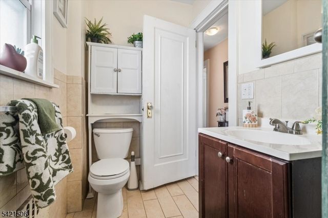 100 Tiona Ave, Belleville Twp., NJ 07109