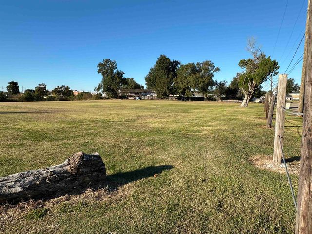 613, 615, 617 Saadi Street, Houma, LA 70363