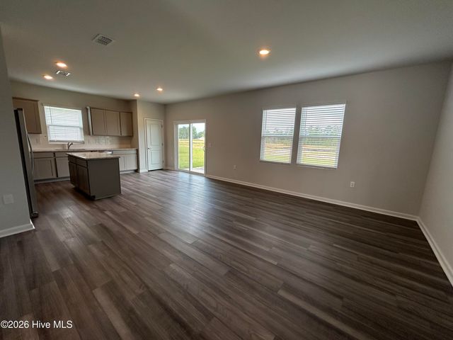587 Coronado Avenue SE, Leland, NC 28451