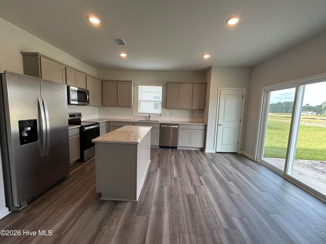 587 Coronado Avenue SE, Leland, NC 28451