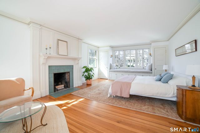 15 Edgehill Road, New Haven, CT 06511