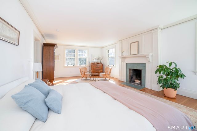 15 Edgehill Road, New Haven, CT 06511