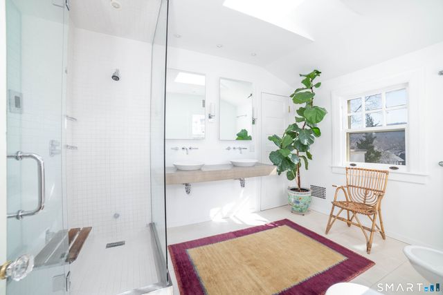 15 Edgehill Road, New Haven, CT 06511