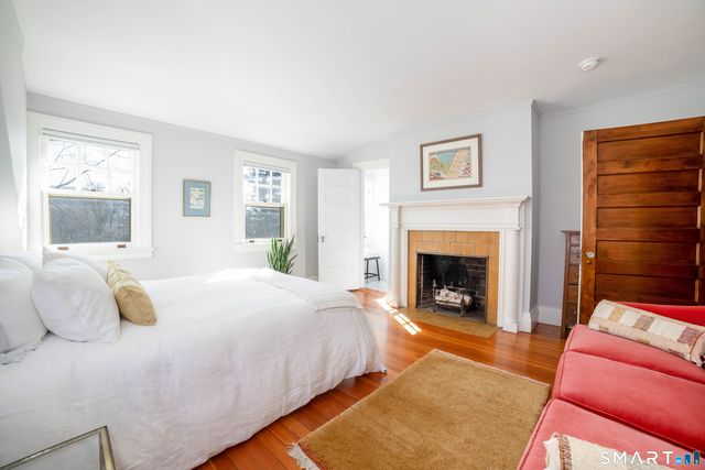 15 Edgehill Road, New Haven, CT 06511