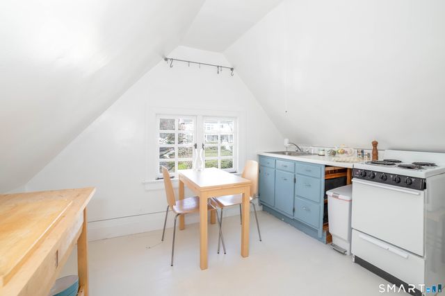 15 Edgehill Road, New Haven, CT 06511