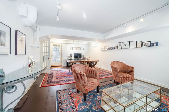 15 Edgehill Road, New Haven, CT 06511