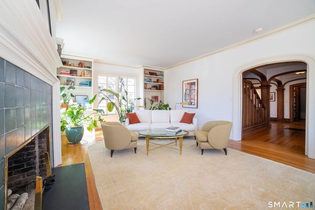 15 Edgehill Road, New Haven, CT 06511