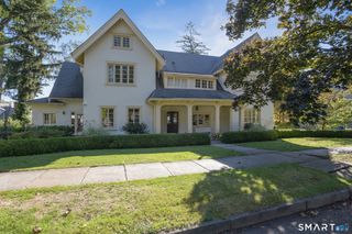 15 Edgehill Road, New Haven, CT 06511