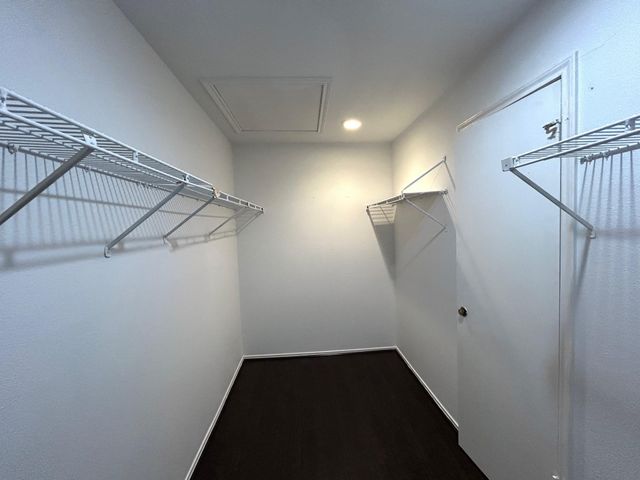 1103 Dulles Avenue 1801, Stafford, TX 77477