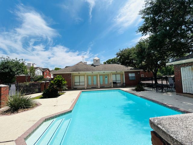 1103 Dulles Avenue 1801, Stafford, TX 77477