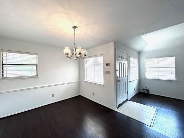 1103 Dulles Avenue 1801, Stafford, TX 77477
