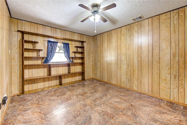 21456 Magnolia Drive, New Caney, TX 77357