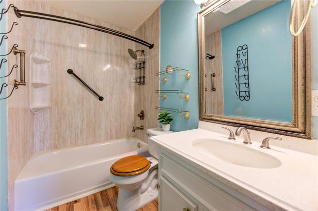21456 Magnolia Drive, New Caney, TX 77357