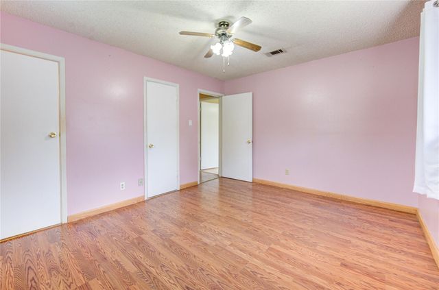 21456 Magnolia Drive, New Caney, TX 77357