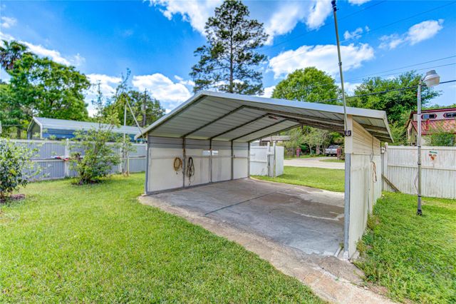 21456 Magnolia Drive, New Caney, TX 77357