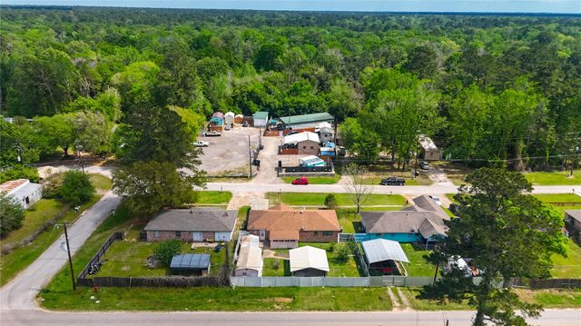21456 Magnolia Drive, New Caney, TX 77357