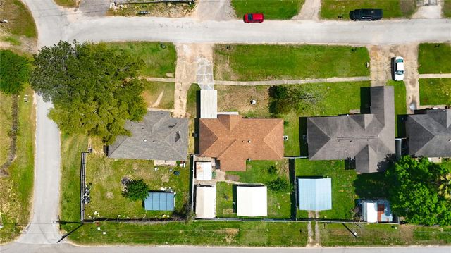 21456 Magnolia Drive, New Caney, TX 77357