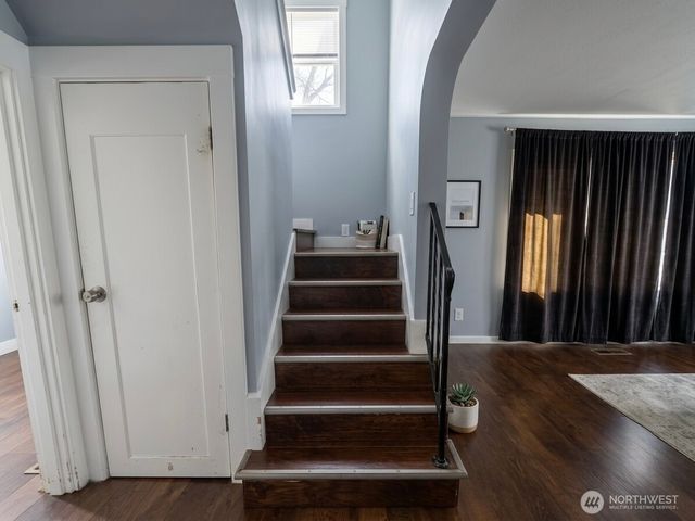 15205 22 Avenue E, Tacoma, WA 98445