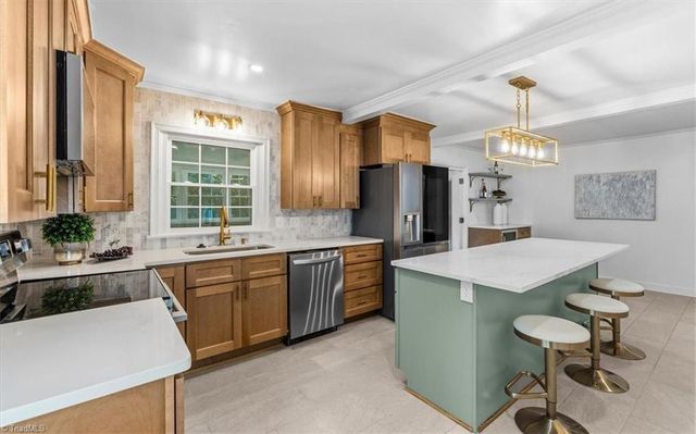 803 Sunset Drive, High Point, NC 27262