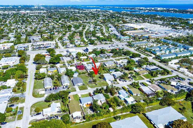 1073 Florence Road, Lake Worth, FL 33462
