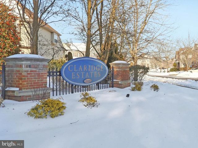 2 KYLE CT, Mount Laurel, NJ 08054