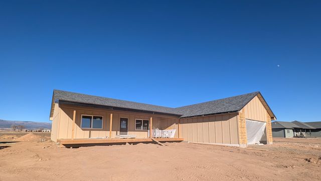 20177 Lilac Lane, Eckert, CO 81418