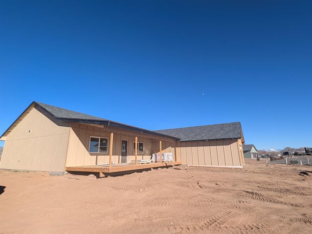 20177 Lilac Lane, Eckert, CO 81418