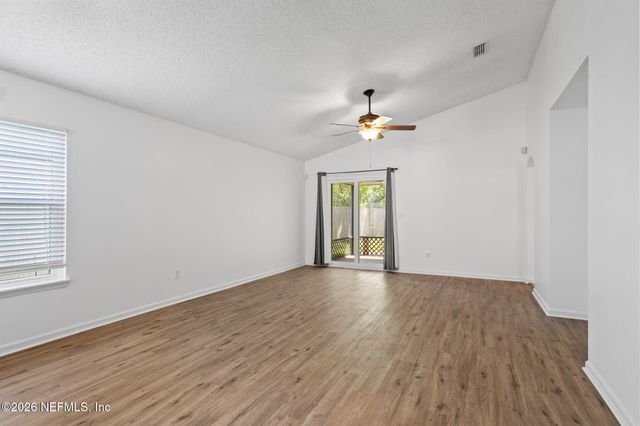 2005 HUNTERS TRACE Circle, Middleburg, FL 32068