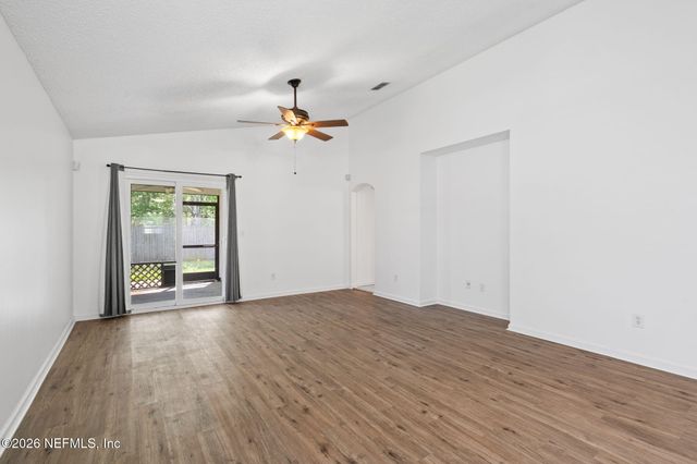 2005 HUNTERS TRACE Circle, Middleburg, FL 32068