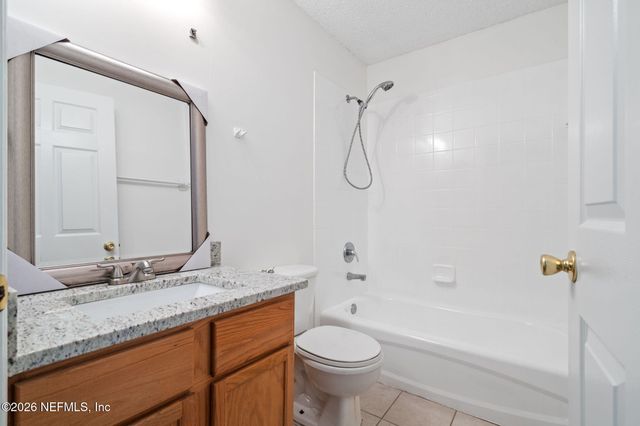 2005 HUNTERS TRACE Circle, Middleburg, FL 32068