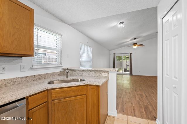 2005 HUNTERS TRACE Circle, Middleburg, FL 32068