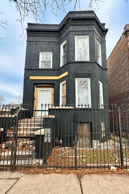 1212 W 51st Street, Chicago, IL 60609