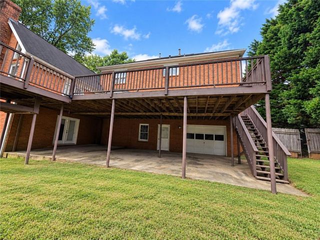 780 Yorkshire Place SW, Lilburn, GA 30047