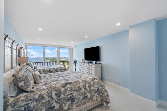 2200 S Ocean Lane 2804, Fort Lauderdale, FL 33316