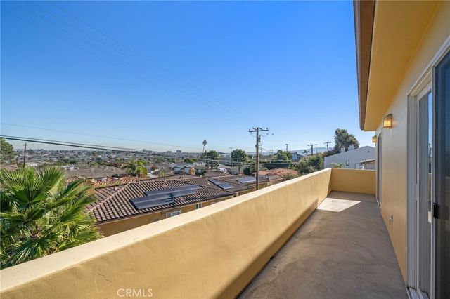 204 N Prospect B, Redondo Beach, CA 90277