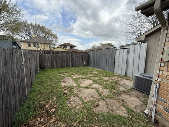 2011 Nectar Drive, Mesquite, TX 75149