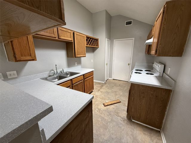 2011 Nectar Drive, Mesquite, TX 75149