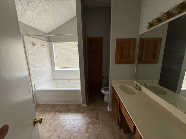 2011 Nectar Drive, Mesquite, TX 75149