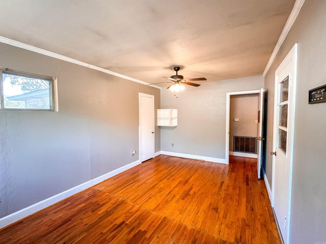 301 E 14th Street, Judsonia, AR 72081