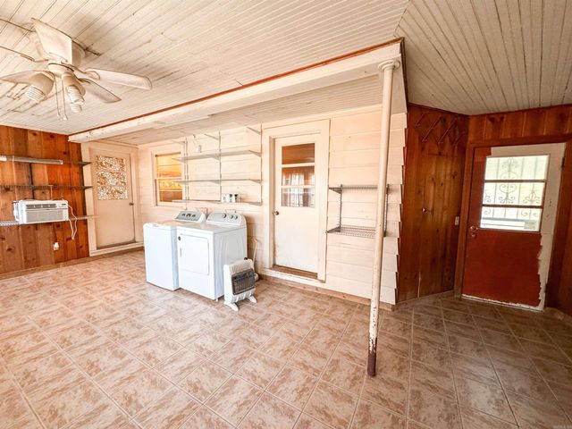 301 E 14th Street, Judsonia, AR 72081