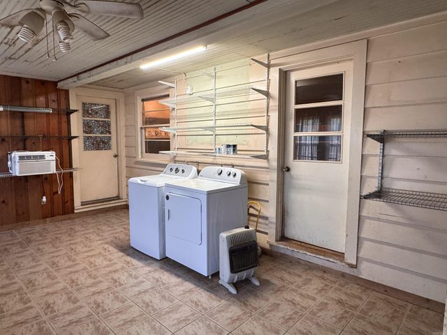 301 E 14th Street, Judsonia, AR 72081