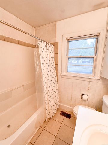 301 E 14th Street, Judsonia, AR 72081