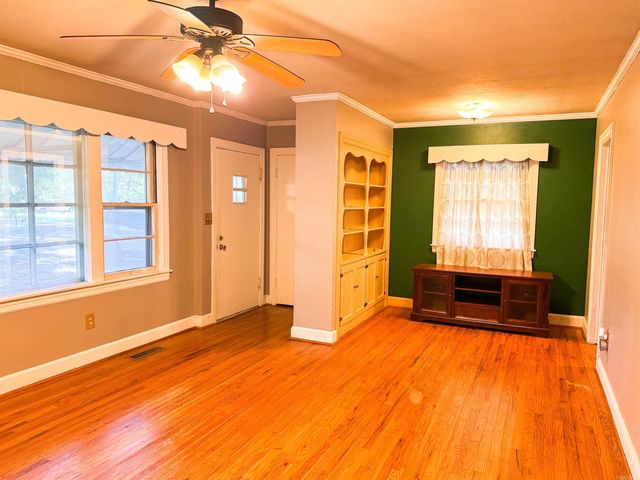 301 E 14th Street, Judsonia, AR 72081