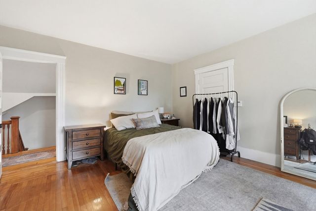 8 Westland St, Worcester, MA 01602