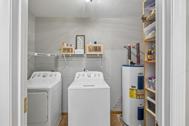 107 Christina Dr, Columbia, TN 38401