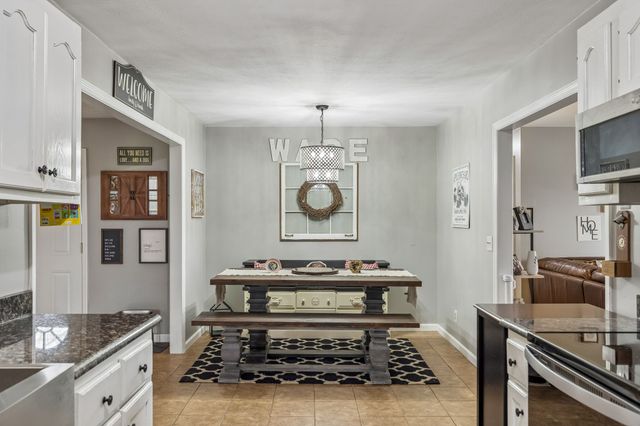 107 Christina Dr, Columbia, TN 38401