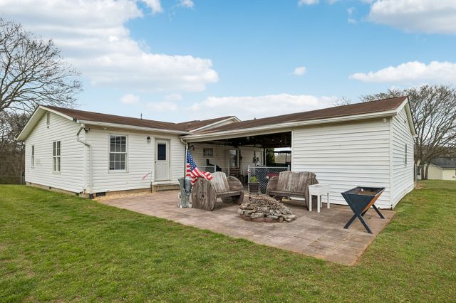 107 Christina Dr, Columbia, TN 38401