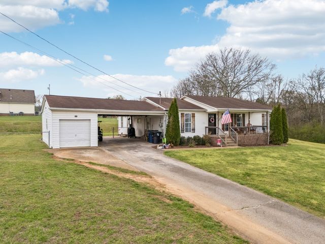 107 Christina Dr, Columbia, TN 38401