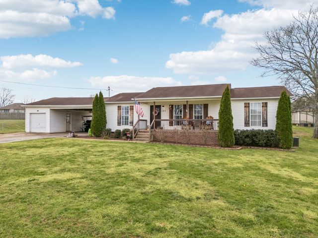 107 Christina Dr, Columbia, TN 38401