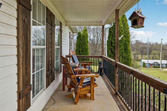 107 Christina Dr, Columbia, TN 38401